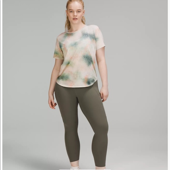 Lululemon High Neck Run and Train Tee SCSI 4 camo - Picture 2 of 5